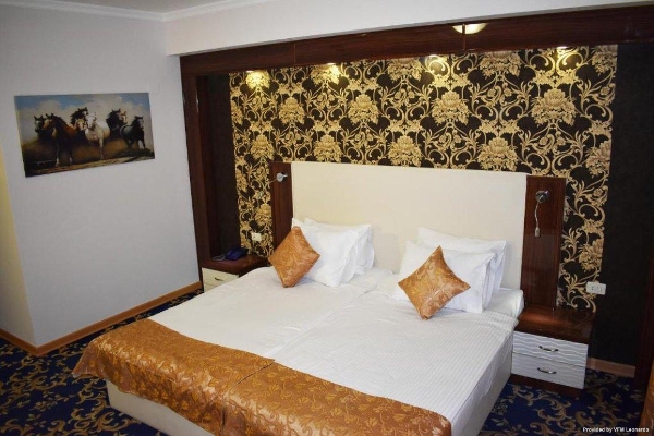 Royal Plaza Hotel (Eriwan)